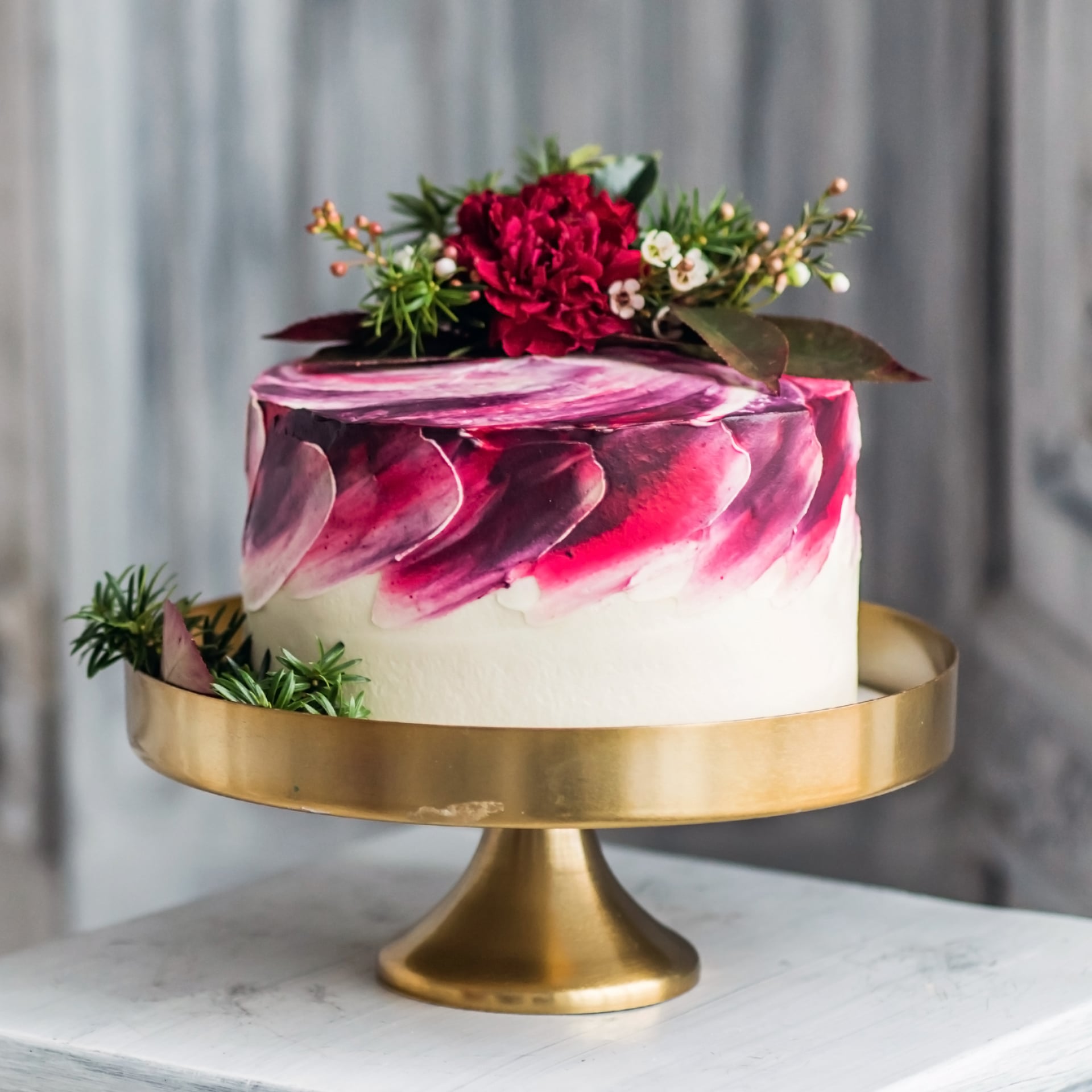 Flower-decorated cake